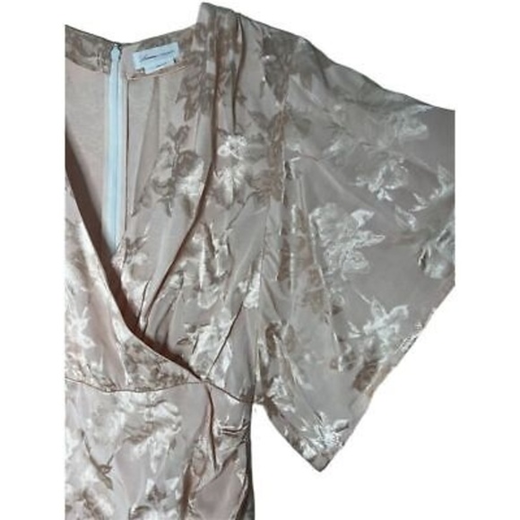 Lovers + Friends Pink Floral Faux Wrap Dress Size Small kimono Sleeve Party - Picture 5 of 10